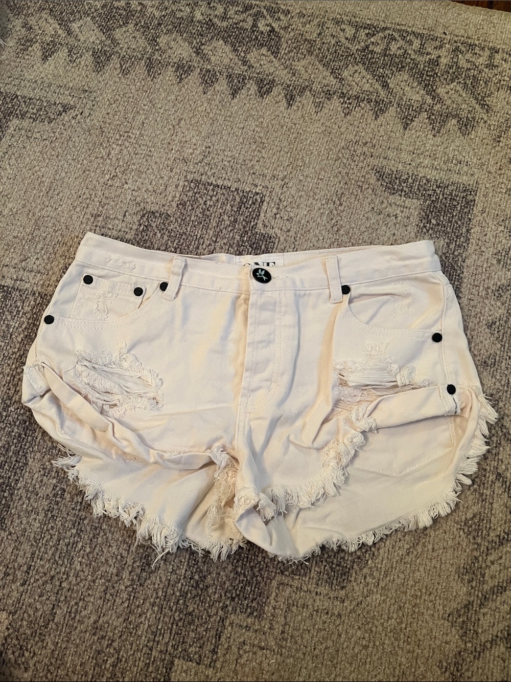 One Teaspoon Cream Distressed Frayed Hem Denim Shorts Bandits